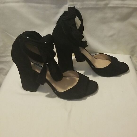 Womens Karl Lagerfeld Paris Sandal - Picture 3 of 6